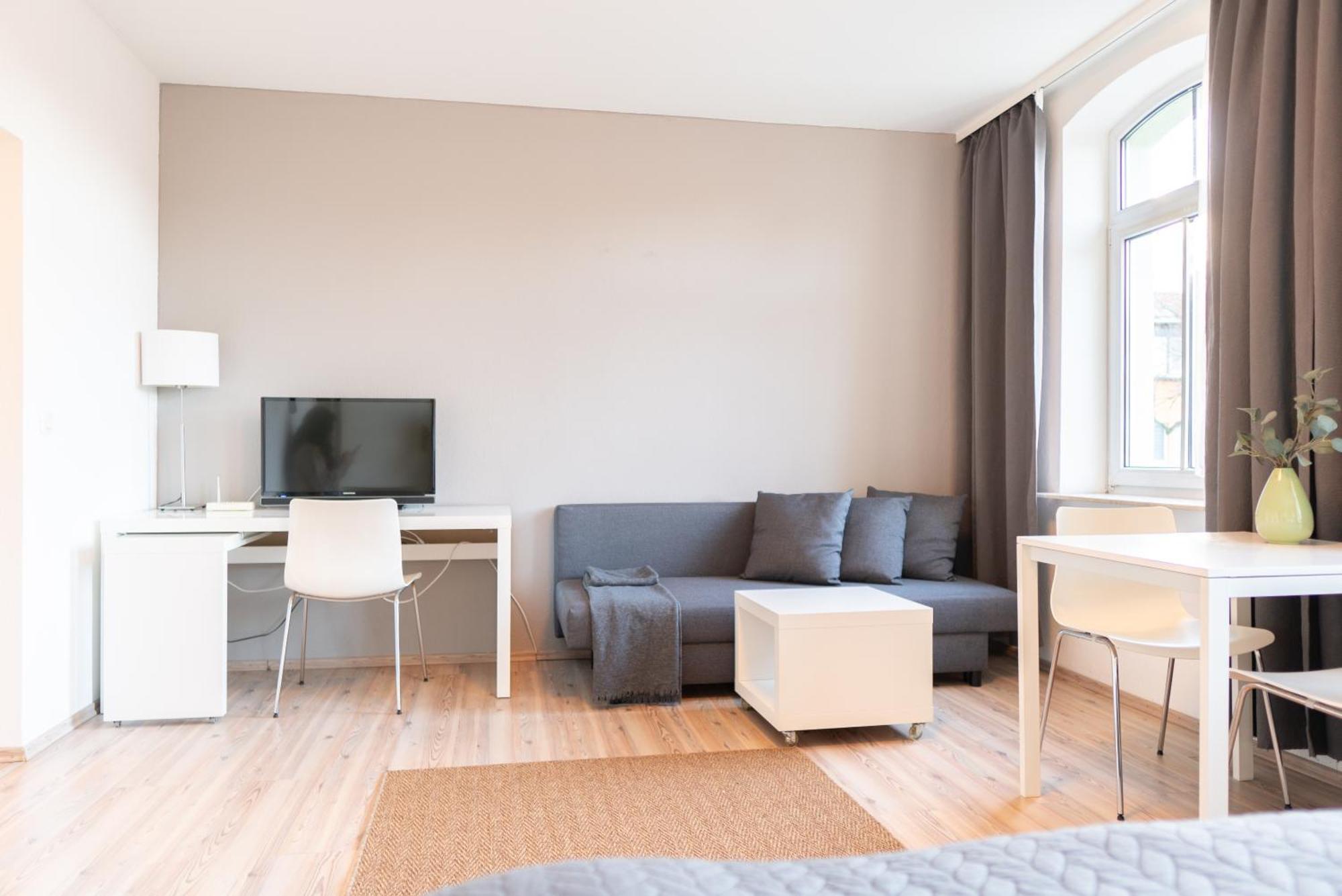 Apartment Hotel Lindeneck Ерфурт Екстериор снимка